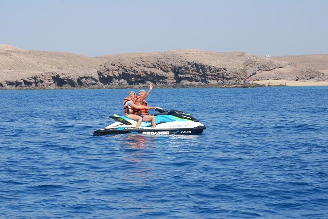 40min Jet Ski at Playa Quemada Lanzarote - Puerto Calero harbour: the pass-by that sets the tone