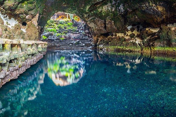 Cueva Verdes & Jameos Agua - Northern Treasures Lanzarote - Pickup and Coach Reality: When Logistics Affect Your Mood