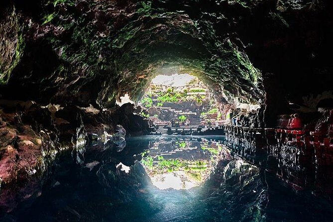 Cueva Verdes & Jameos Agua - Northern Treasures Lanzarote - Language: English Included, but Not Always Alone