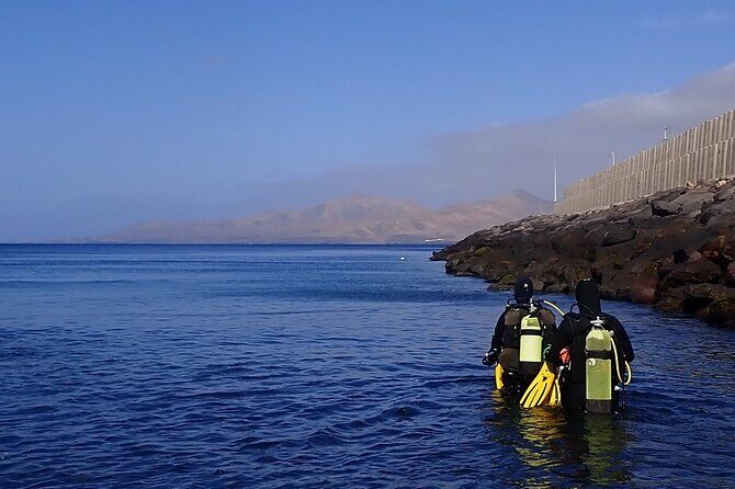 Discover Scuba Diving in Lanzarote (Costa Teguise) - Health limits: who should double-check before booking