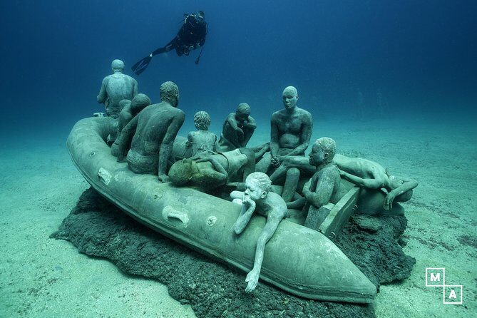 Discover the underwater world of Lanzarote - The 1:1 lesson format in a sheltered bay