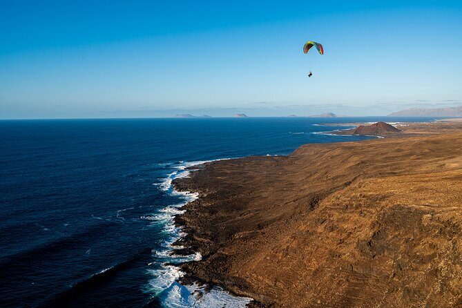 DISCOVERY FLIGHT tandem paragliding Lanzarote with pro pilot - Key things to know before you book