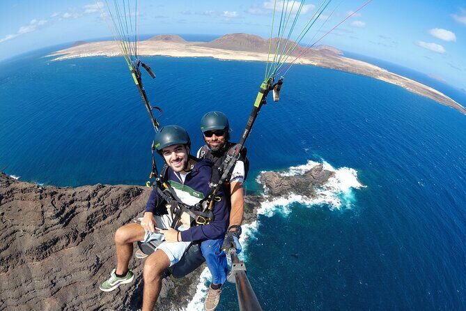 DISCOVERY FLIGHT tandem paragliding Lanzarote with pro pilot - Photos and Video Included: Making Sure the Memories Last