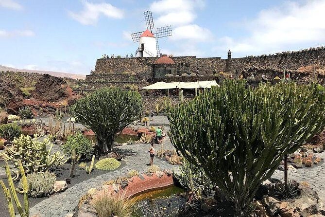Grand Tour Lanzarote Experience : The Landscape Footprint - Getting picked up, then getting moving at the right hour