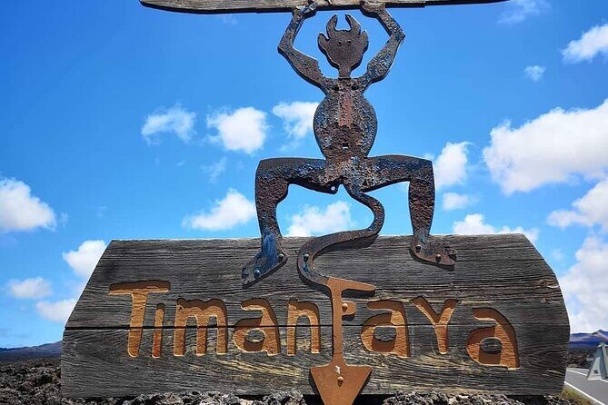 Grand Tour to Timanfaya and Jameos del Agua for cruise passengers - Mirador del Río: The Quick Cliff Stop Over La Graciosa
