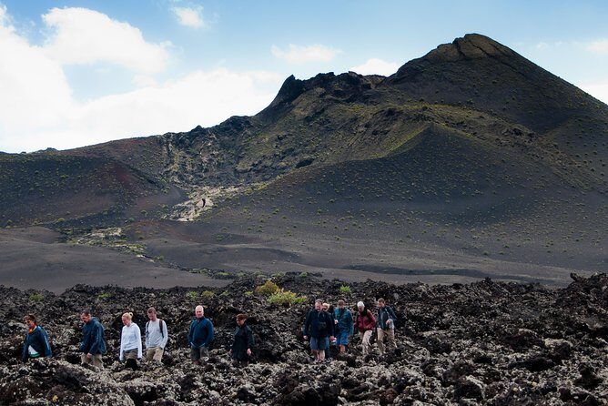 Guided hiking in the Natural Park of Los Volcanes. - Hiking the Northeast Sector of Los Volcanes in 3 Hours