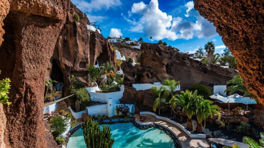Lanzarote Coast to Coast Tour - Price and value: what you pay for and why it feels fair