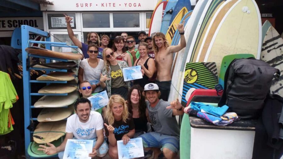 Lanzarote: Famara Beach Surfing Lesson for All Levels - Who this surf lesson is best for