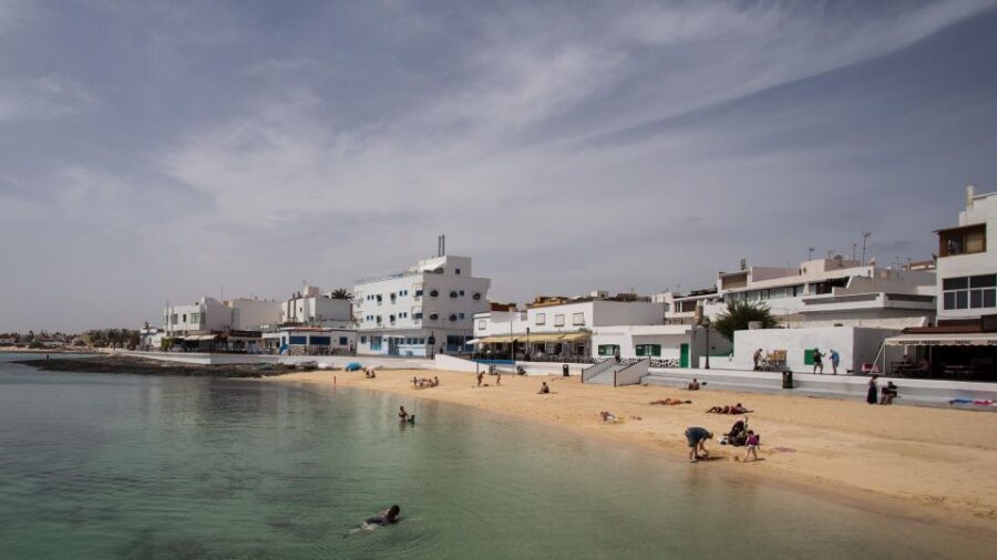 Lanzarote: Fuerteventura Return Ferry Ticket with Bus - Hitting Playa Blanca smoothly: bus pickup and ferry rhythm