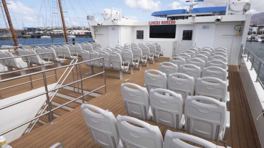 Lanzarote: Fuerteventura Return Ferry Ticket with Bus - The 30-minute express crossing to Fuerteventura