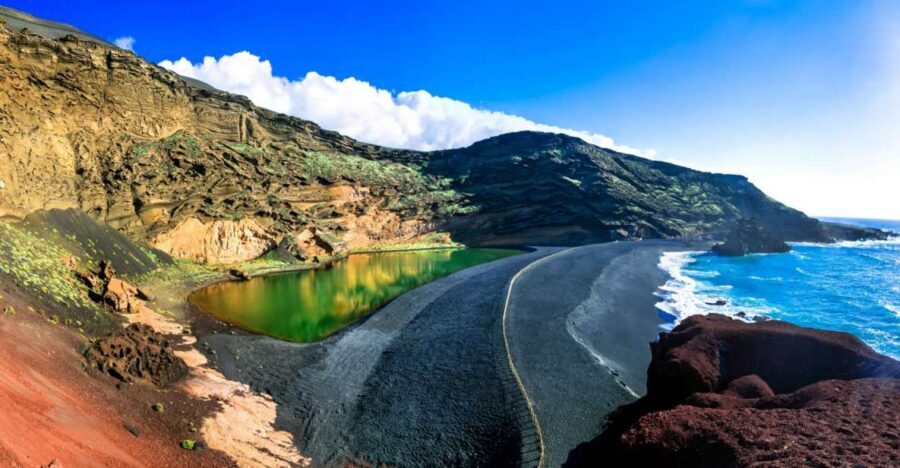 Lanzarote: Guided Day Trip to Timanfaya Park & Lago Verde - Time on the Bus vs Time on the Ground: How to Make the Day Feel Less Long
