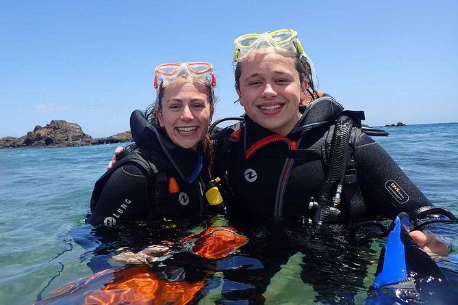 Lanzarote Introductory Scuba Diving Experience - Small-group setup: the real safety win