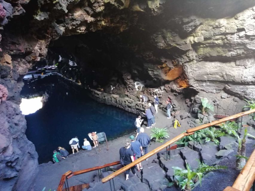 Lanzarote: Jameos del Agua & North Island for Cruise Guests - Harbor pickup and the bus ride: what to expect before the sights