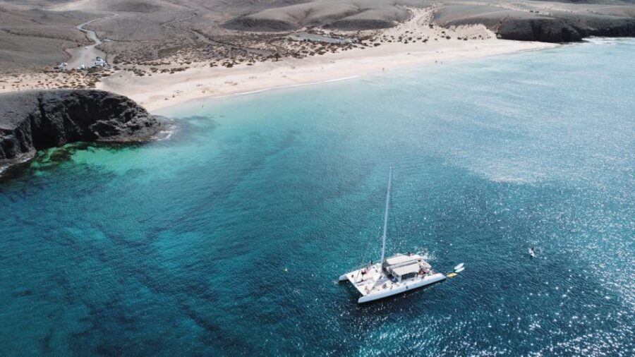 Lanzarote: Luxury Sailing Excursions to Papagayo - Sailing the Lanzarote coastline: views plus optional yoga