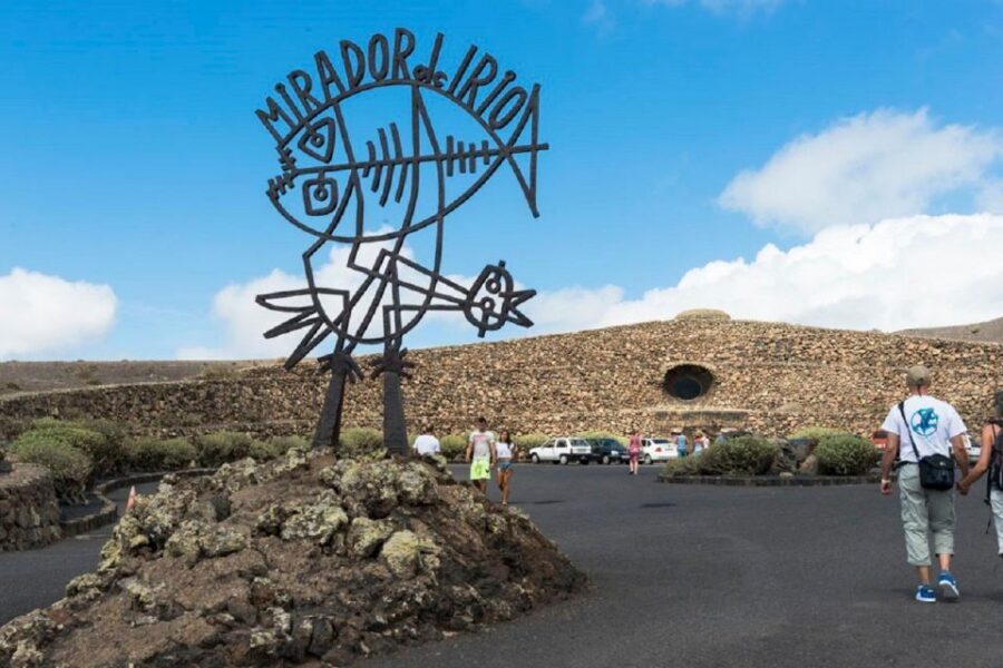 Lanzarote: Northern Delights Tour - Pick-Up, Timing, and the Pace You Should Expect