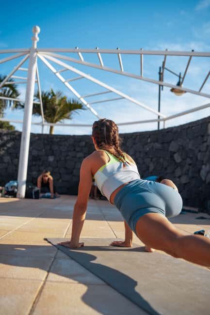 Lanzarote Outdoor Yoga Class with Ocean Views - Who should do this class—and who should skip it
