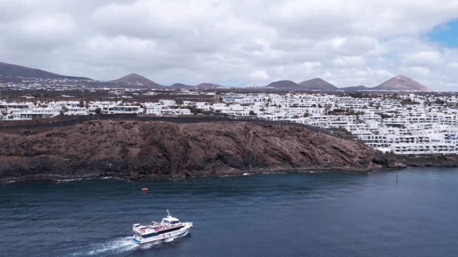 Lanzarote: Puerto del Carmen & Puerto Calero Boat Transfer - Who This Boat Transfer Works Best For
