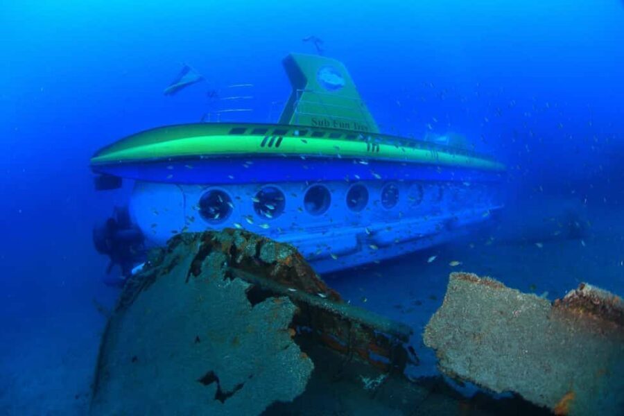 Lanzarote: Real Submarine Dive with Hotel Pickup - Why Puerto Calero Marina time is part of the payoff