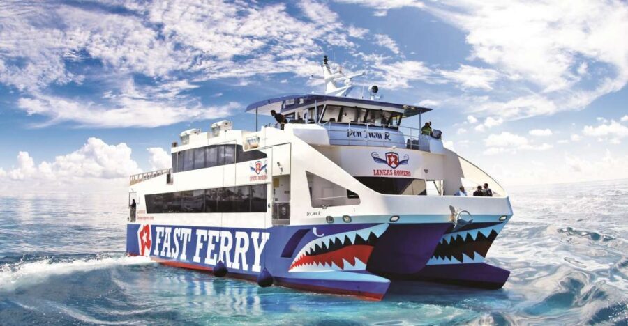 Lanzarote: Return or 1-Way Ferry to Fuerteventura with Wifi - Playa Blanca Port: The Fastest Way to Start Your Fuerteventura Day