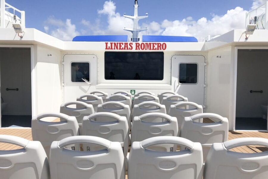 Lanzarote: Return or 1-Way Ferry to Fuerteventura with Wifi - Fuerteventura Sand Dunes and National Park Areas: Freedom to Explore