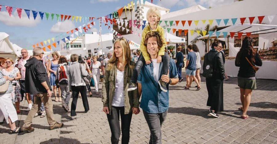 Lanzarote: Teguise Handicraft Market and La Graciosa Island - Free time on La Graciosa: how to spend your limited hours well