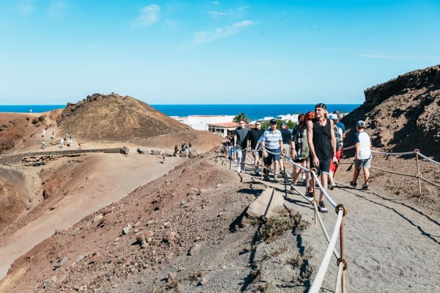 Lanzarote: Timanfaya National Park & La Geria Tour - Why the Volcanoes Route feels easier from a coach