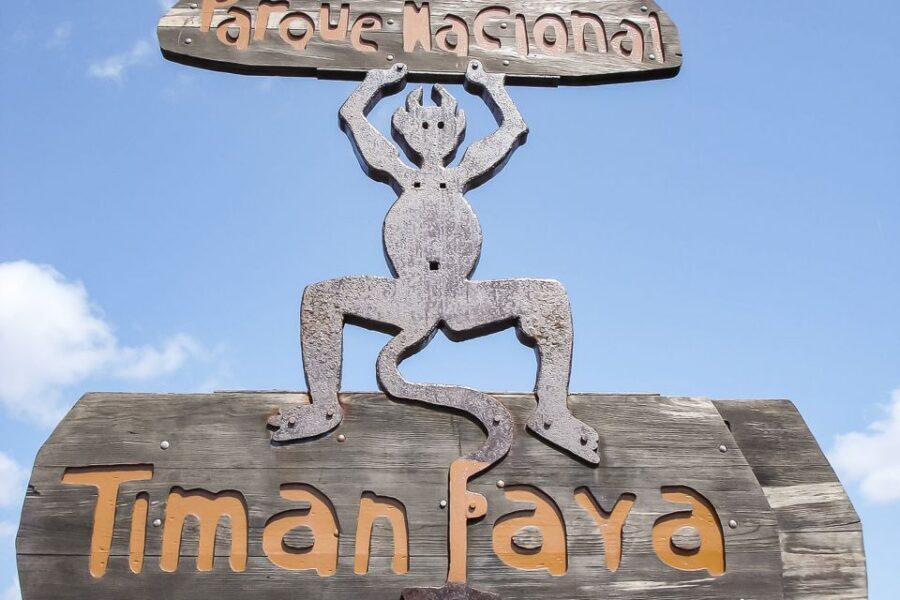 Lanzarote: Timanfaya National Park Volcanic Craters Tour - Getting to the park without the stress: pickup and coach ride