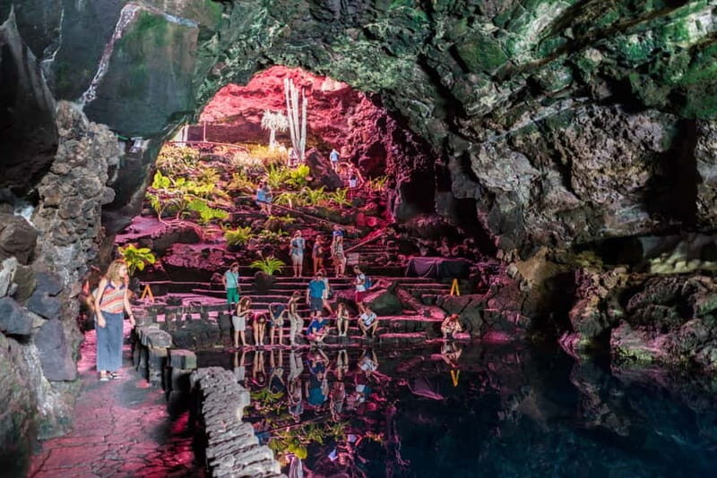 Lanzarote: Timanfaya Park, Jameos Agua, & Cueva Verdes Tour - Should you book this Timanfaya, Green Cave, and Jameos del Agua tour?