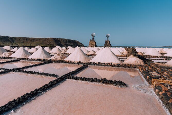 Private and Guided Tour to the Salinas de Janubio with Tasting - Private tour timing and how long you’ll be out