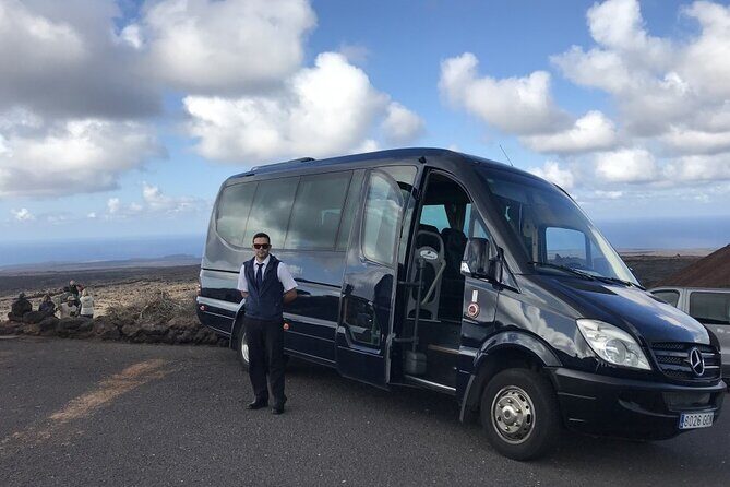 Private transfers from Lanzarote airport (ACE) to Playa Banca - The 35 km, 40-Minute Ride: What You’re Paying For