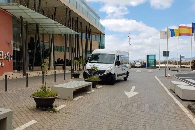 Private transfers from Lanzarote airport (ACE) to Playa Banca - How to Avoid the One Thing That Can Go Wrong