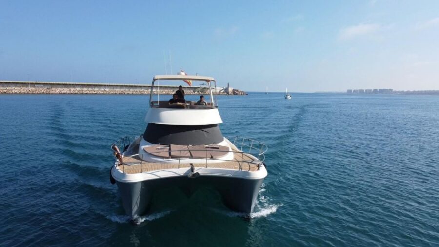 Puerto del Carmen: Catamaran Trip with Water Sports - Key takeaways before you go