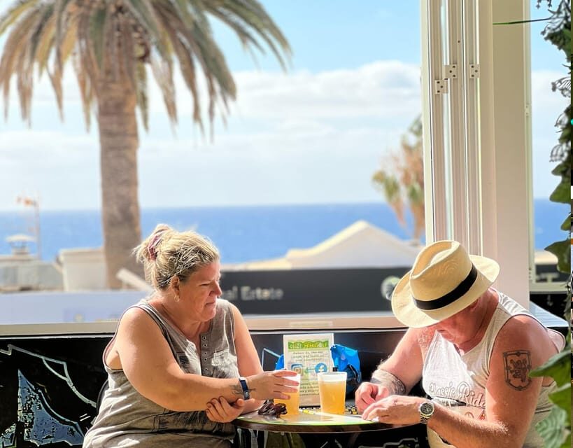 Puerto del Carmen: Indoor 18 hole Crazy Mini Golf Experience - Music and the night-out feel: a date-night or family plan that works either way