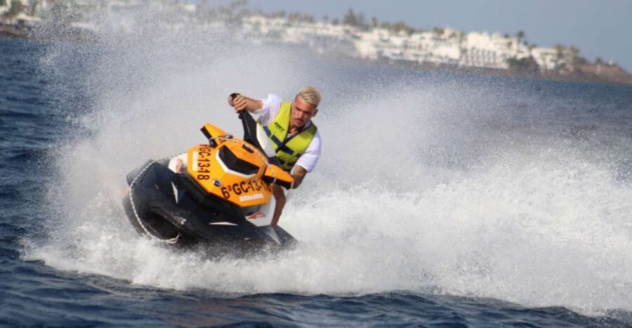 Puerto del Carmen: Single or Double Jet Ski Rental - Key things to know before you go