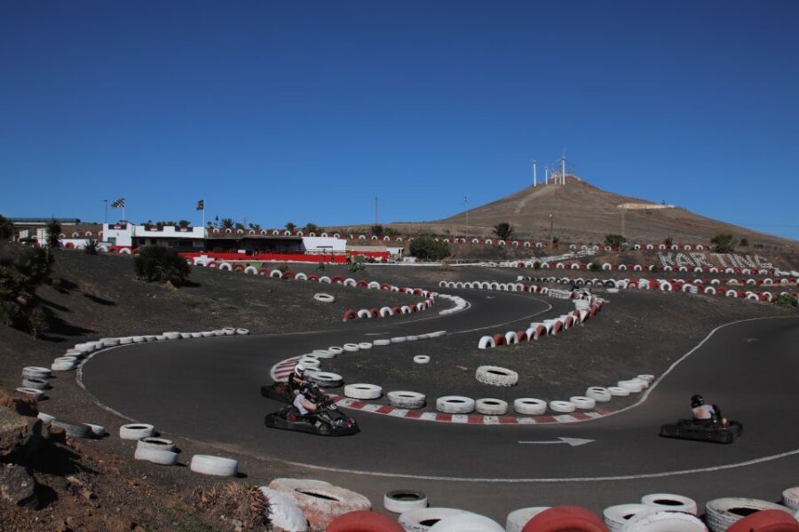 San Bartolome: Karting Sessions In 200cc Biz Karts - Check-In to Helmet On: How Safety and First-Turn Advice Works