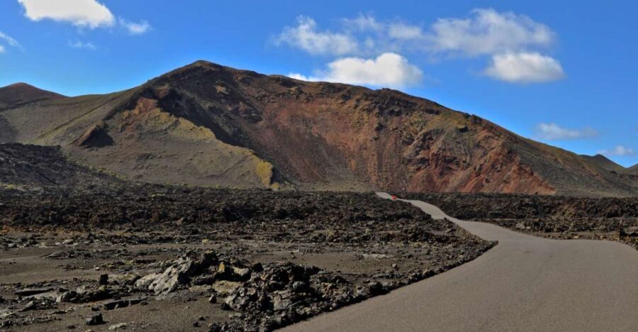Timanfaya And El Golfo For Cruise Passengers (Mornings) - Departure and meeting points: where cruise confusion usually starts