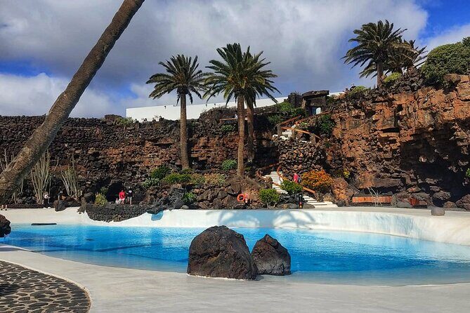 Tour to Timanfaya, Jameos del Agua, Cueva de los Verdes and viewpoint from the cliff - Camel Shed Ride: Optional, Fun, and Sometimes Creates Waiting Time