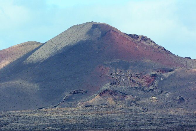 Volcano Hike - Timanfaya eruptions - What’s included: snacks, water, and the small comfort wins